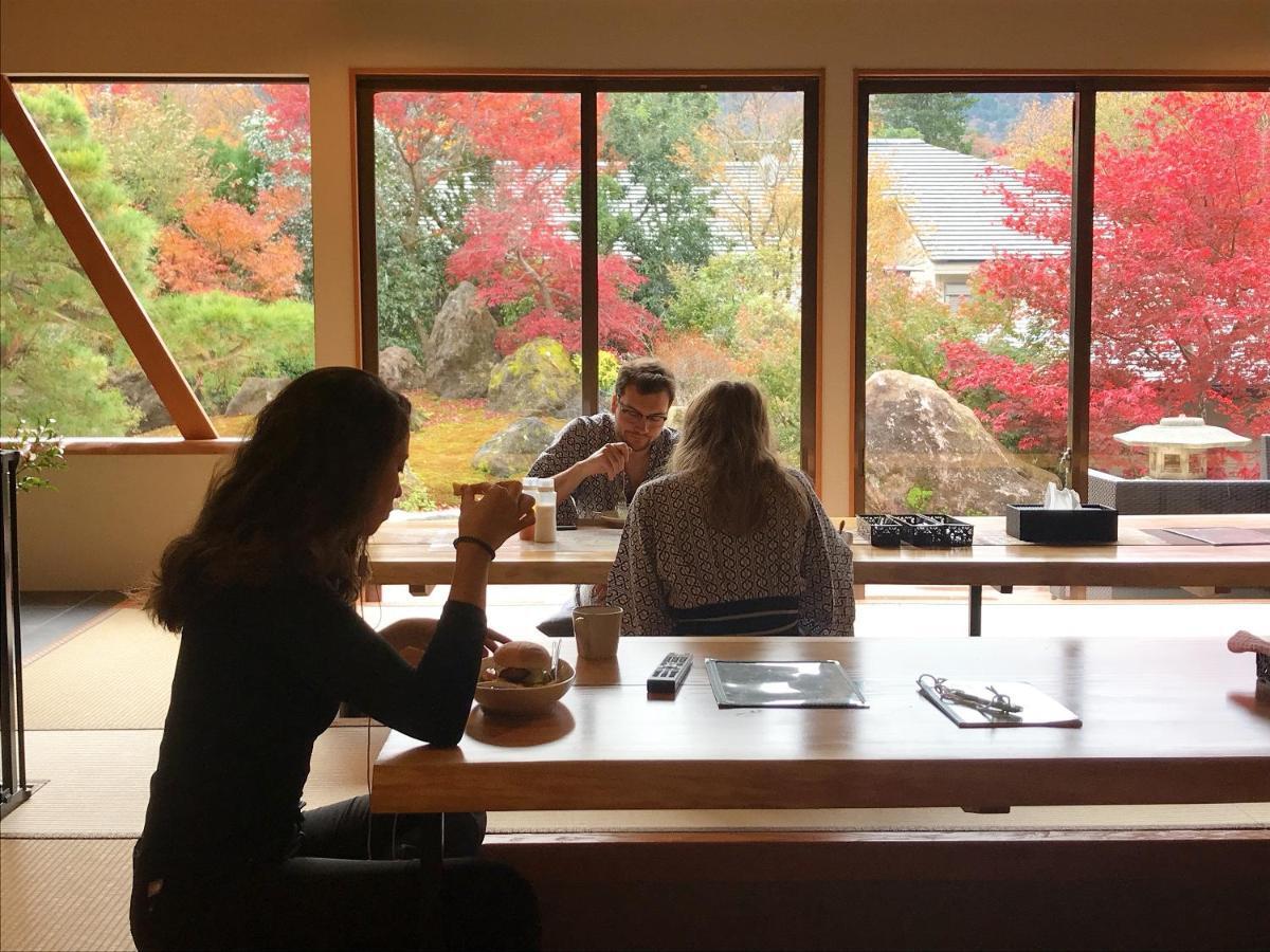Onsen & Garden -Asante Inn- Хаконе Екстериор снимка