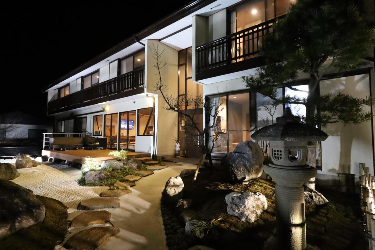 Onsen & Garden -Asante Inn- Хаконе Екстериор снимка